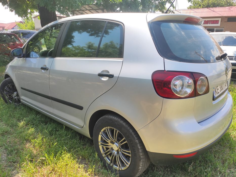 Продам Volkswagen Golf Plus 1.6 MPI  2006год
