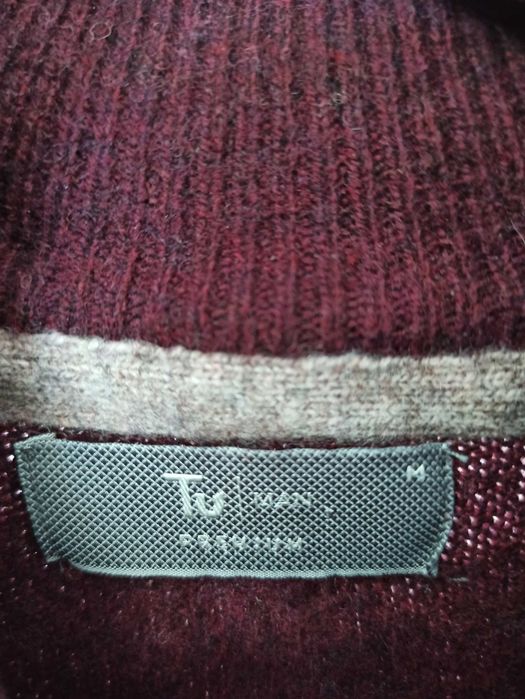 Sweter wełniany r. M
