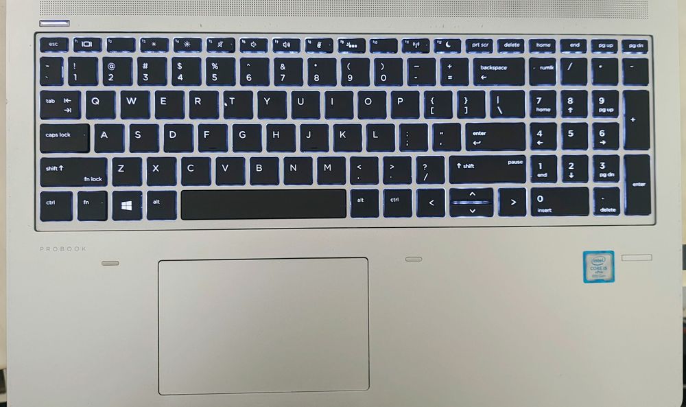 Szybki Laptop biznesowy HP 650 i5 SSD 8GB RAM