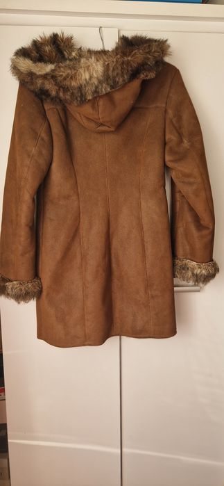 Kożuch brązowy z kapturem