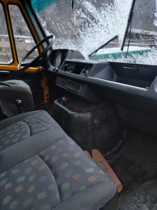 Мерседес 410 будка ..