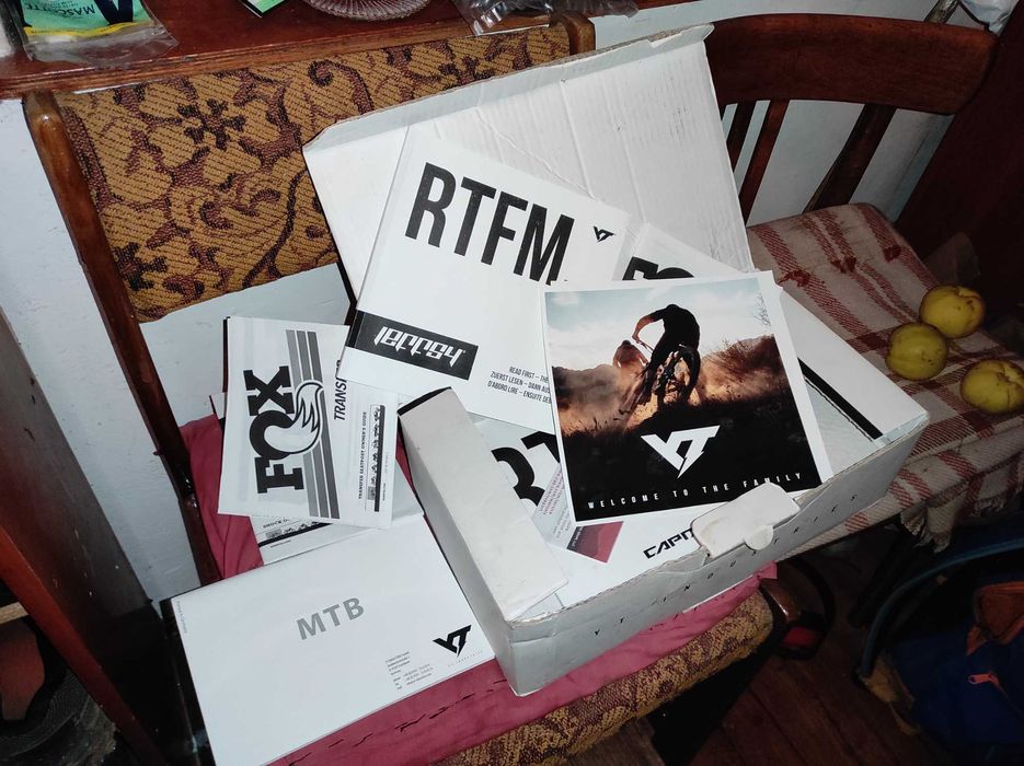 Yt jeffsy CF pro. Carbon, xtr, Fox, e13 rozm. M