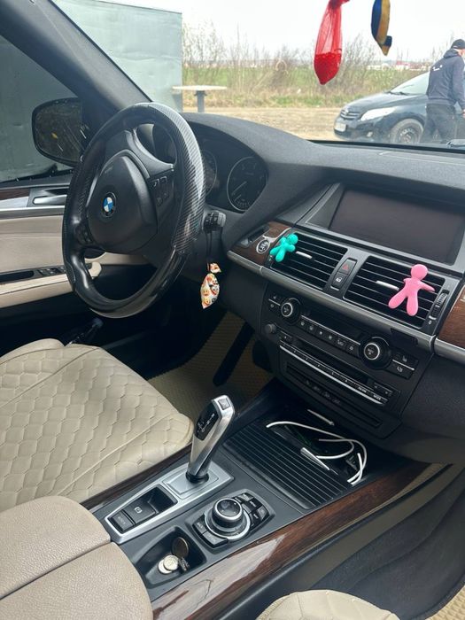 Продається BMW x5 e70
