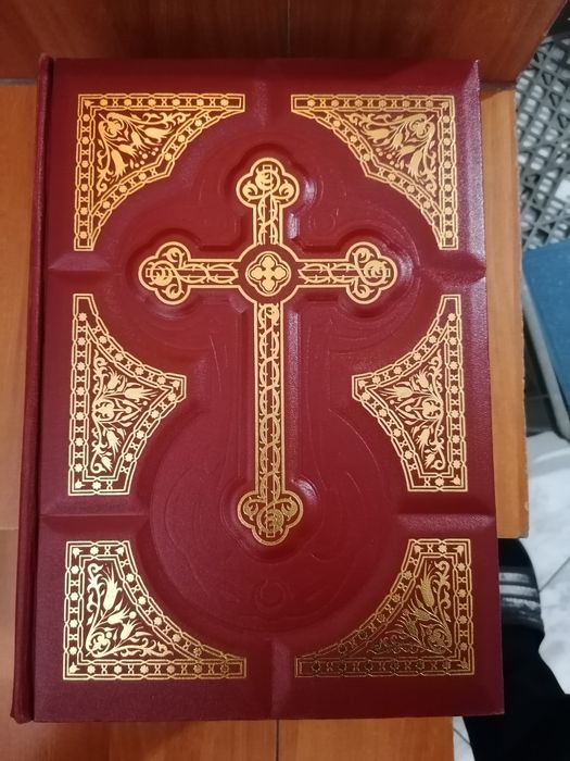 Livro a Bíblia Sagrada