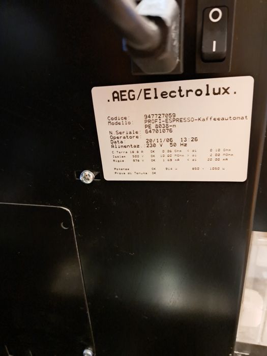 Máquina café AEG encastrar