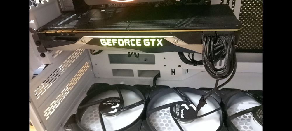 GTX 1080 Ti 11Gb