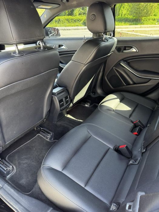 Mercedes-Benz GLA 250 W156