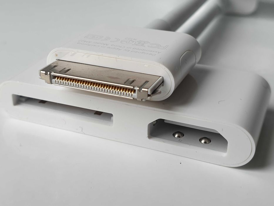 перехідник Apple 30-pin Digital AV Adapter, модель A1422.