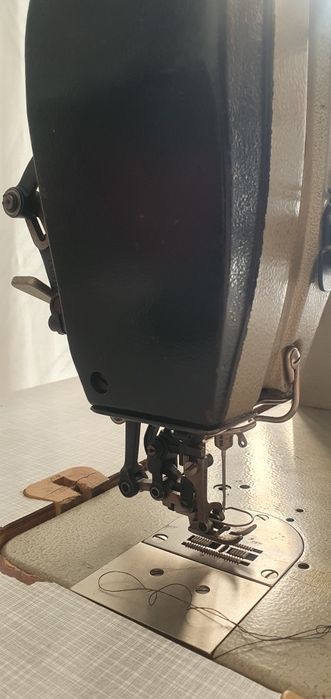 Maquina costura industrial pfaff