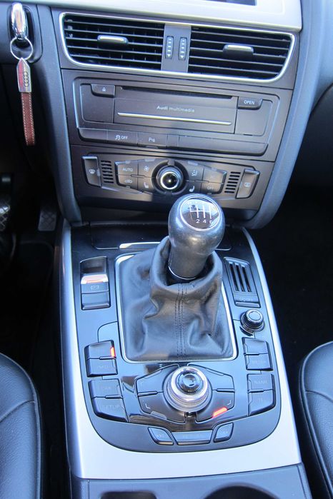 AUDI A4 B8 avant 2.0 TDI 143 cv