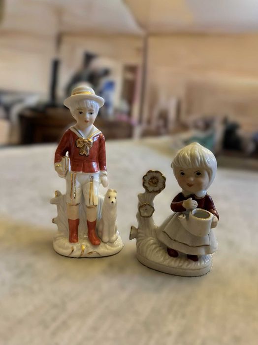 Bonecos de porcelana