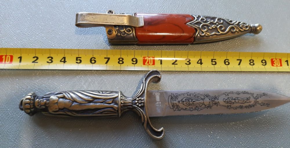 Сувенир.Нож для резки бумаги.