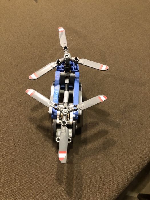 Lego helicopter zabawka w dobrym stanie