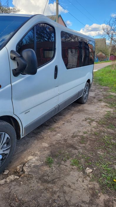 Продам опель віваро пасажир