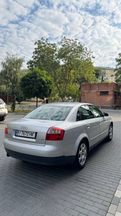 Продам Ауді а4 b6 1.6 бензин