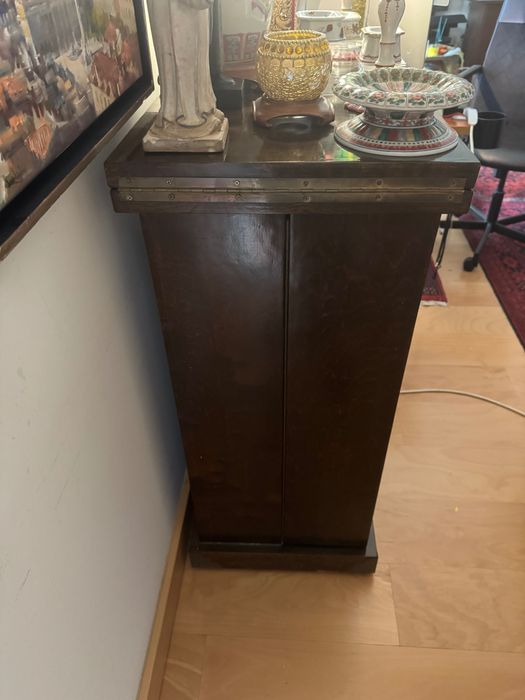 móvel japonês , bar com rodas