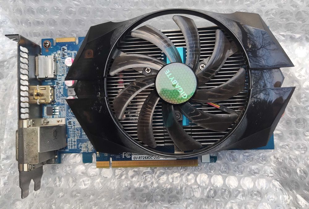 Karta Graficzna GIGABYTE R7 260X OC 2GB DDR5 HDMI, DisplayPort, DVI