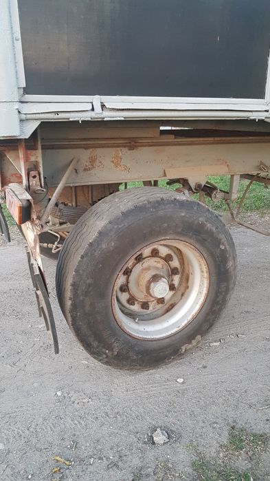 Przyczepa rolnicza Krone wywrotka 12 ton.