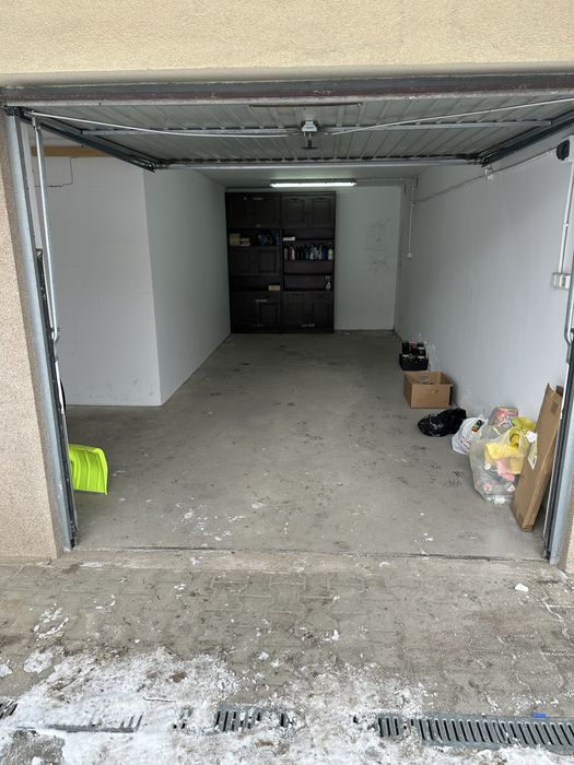 Wynajme Garaz Sybirakow