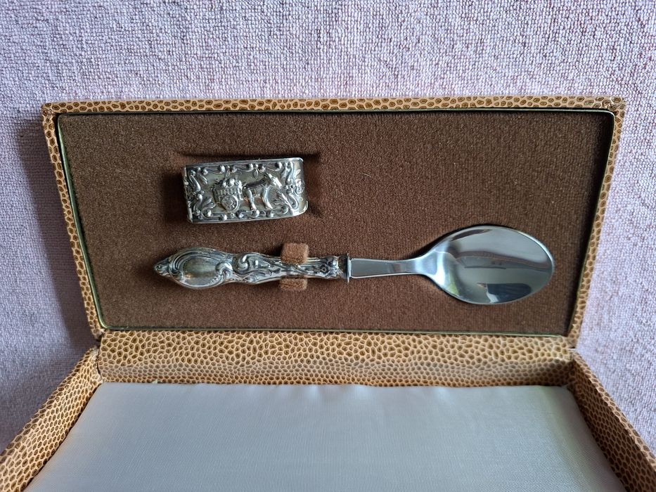 Silver cutlery set.474689552232622080