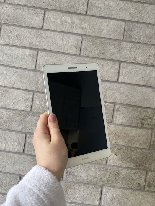 Huawei планшет срібний