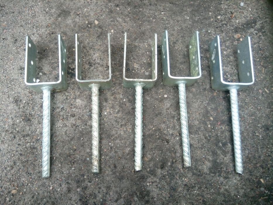 Kotwy do wymurowania cały zestaw 60 zł