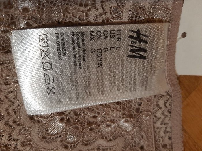 koronkowe majtki bielizna H&M z metką ecru beżowe