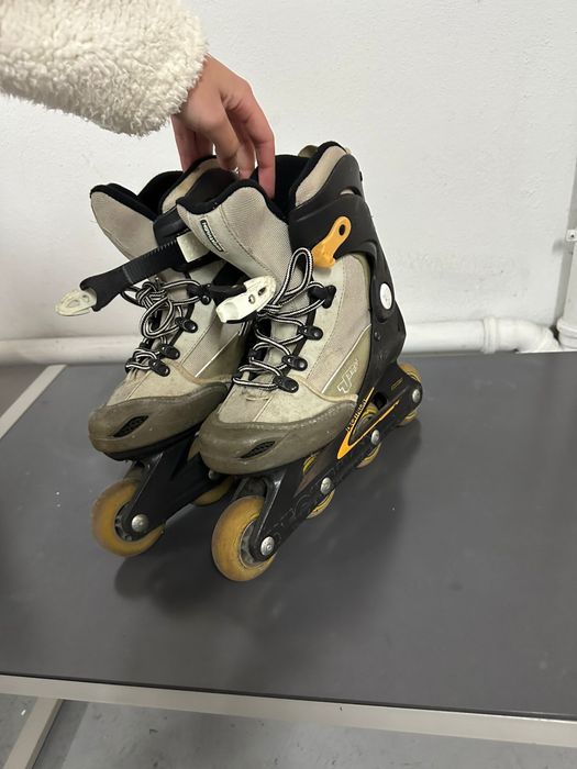 patins em limha cinzentos