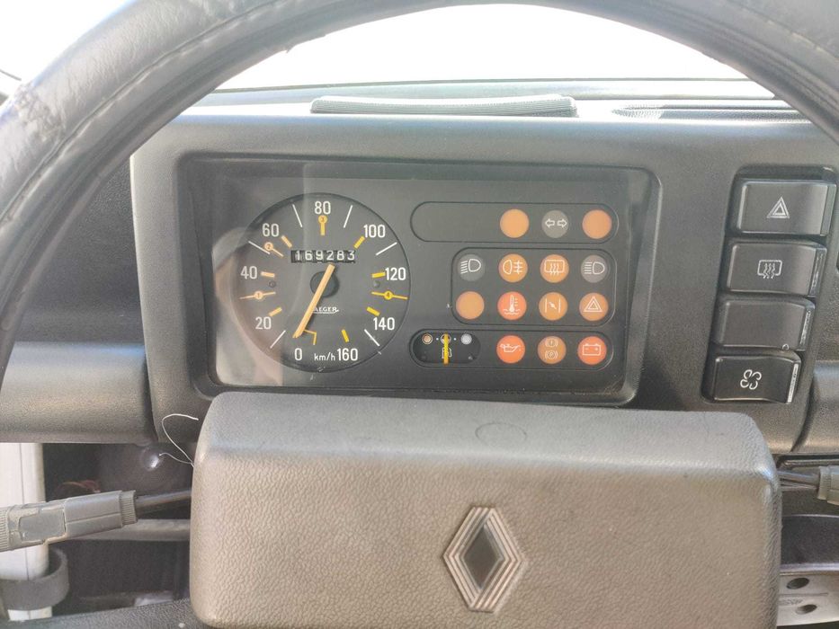 Renault 4GTL 1988