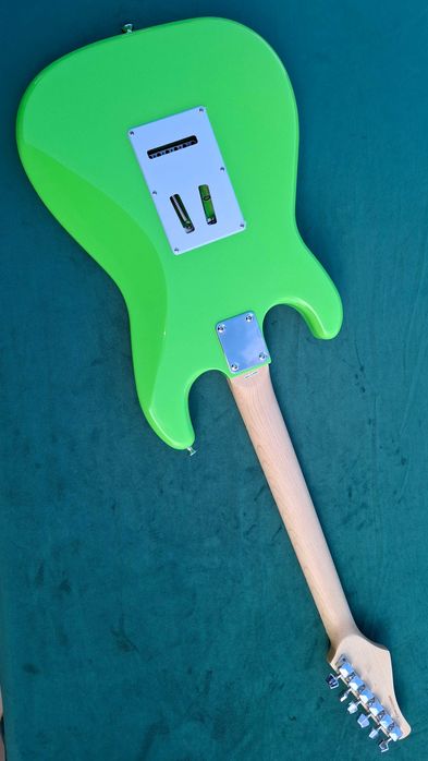 Gitara Elektryczna - Kramer Stratocaster Focus VT-211S NG Neon Green