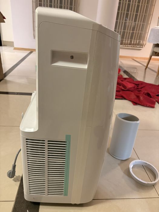 Przenośny klimatyzator 4w1 z 12000 BTU 44,5 x 39 x 77 cm