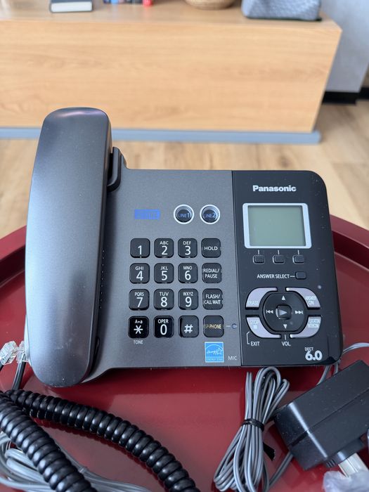 Цифрова телефонна система Panasonic KX-TG9392T (2 лінії, США)