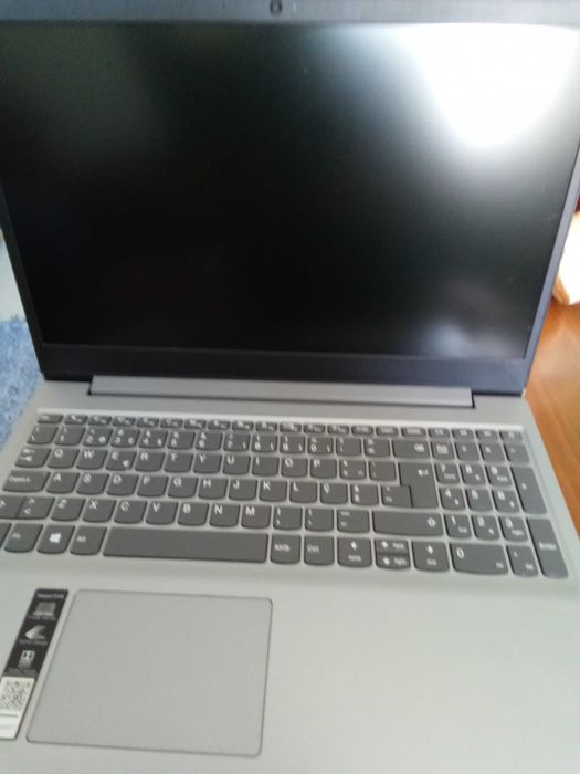 Vendo computador Lenovo