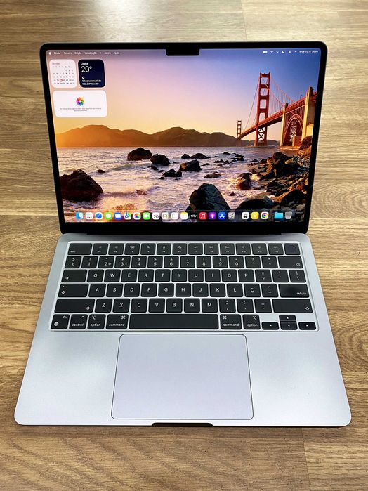 MacBook Air 13" (M2, 2022) (A2681) - Como novo, com garantia e carregador original