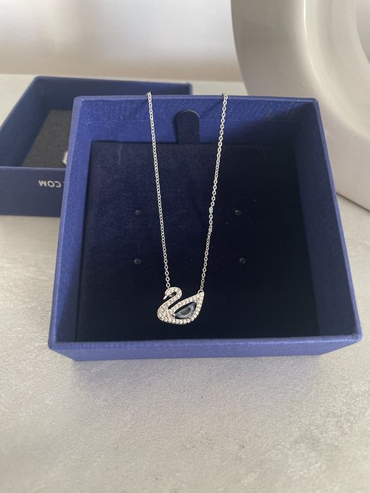 Colar swarovski flamingo