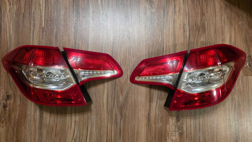 Задні фонарі для Citroen C4 B7 (2010...)
