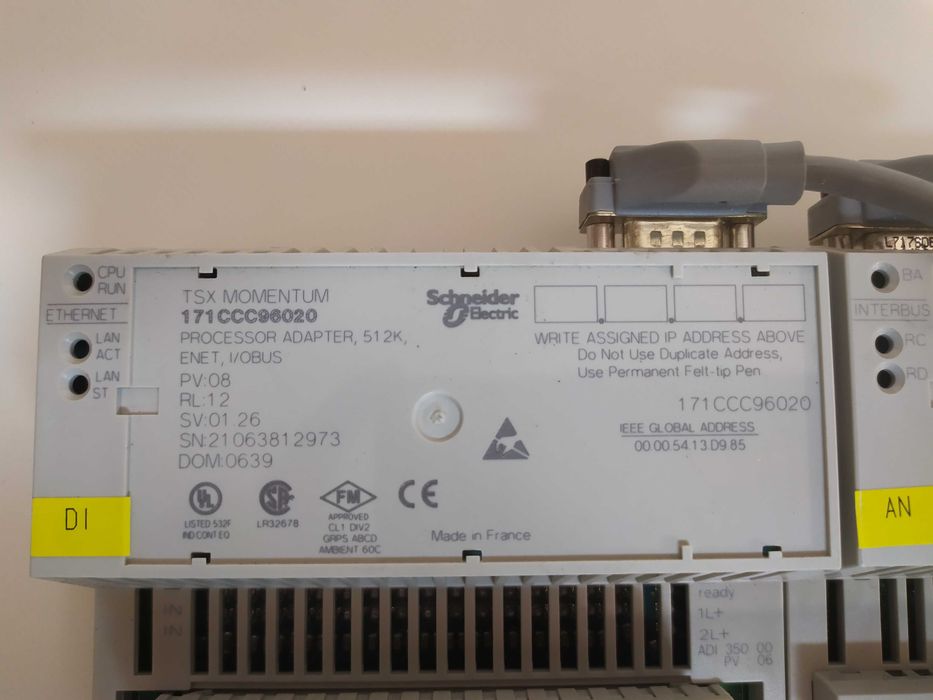 Automato Schneider TSX Momentum 171CCC96020 / IO Bus / Power Supply