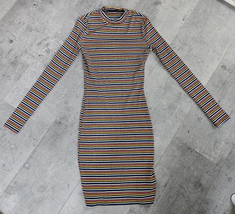 Sukienka tuba obcisła XS w paski kolorowa fishbone