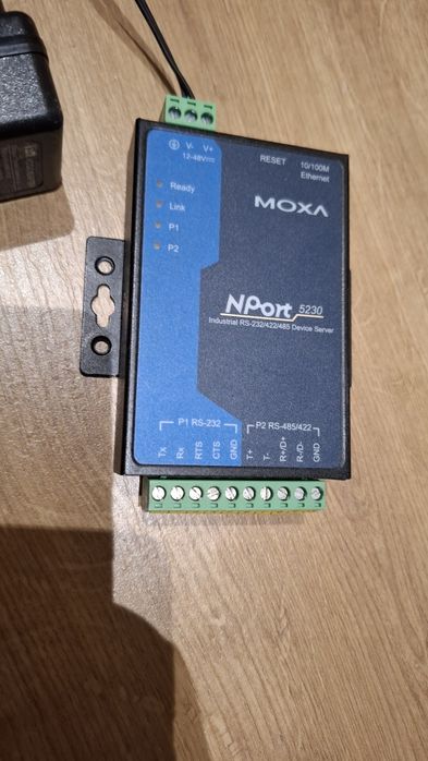 Serwer portów szeregowych Moxa Nport 5230