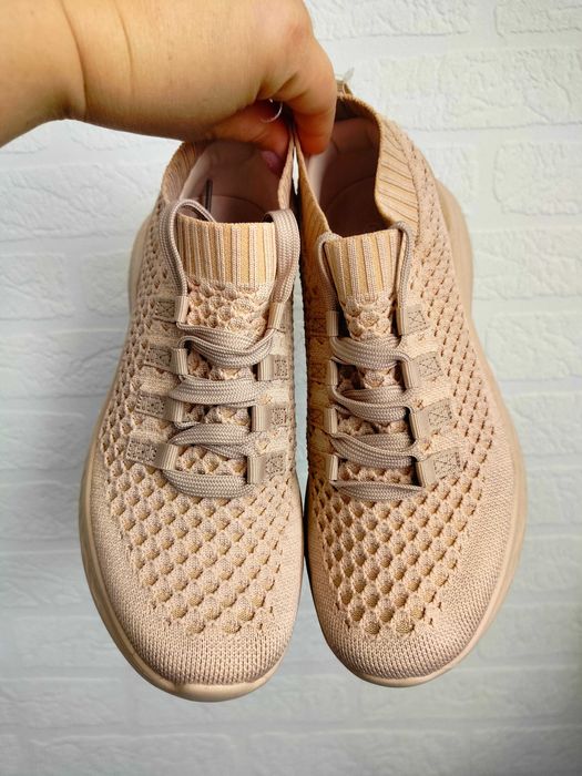 Lekkie adidasy buty sportowe beżowe Cleve 38 sneakersy 24,50cm