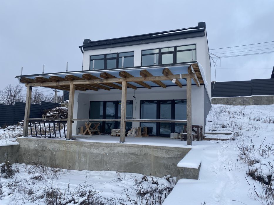 Продаж будинку з ремонтом с.Хотів