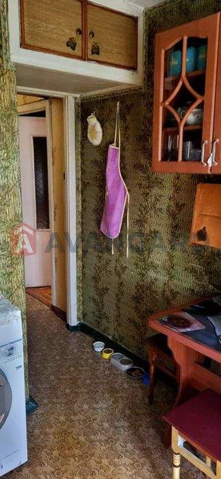 2-х квартира, центр, вулиця Шкільна, 4/5 поверх - Більше