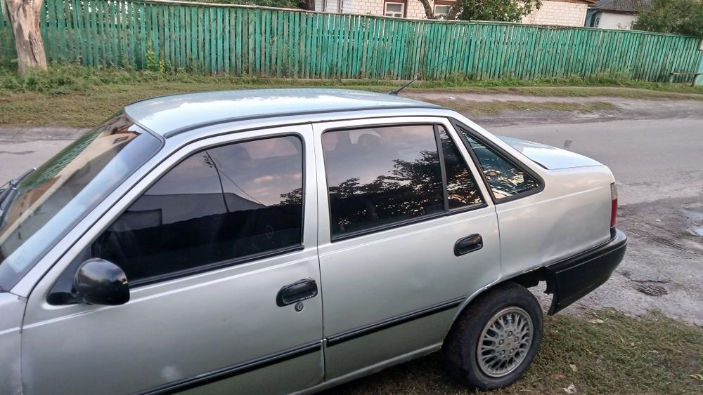 Продам део нексію 2007 року