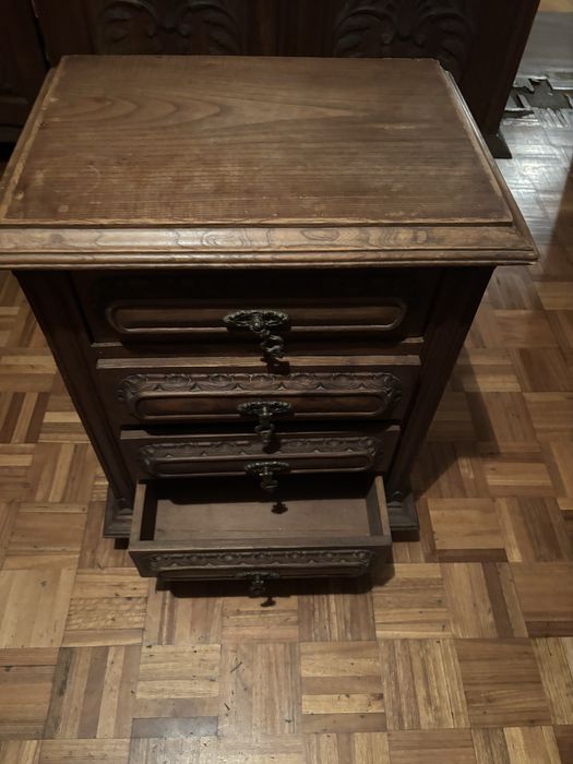 Mesa de cabeceira de Madeira (negociavel)