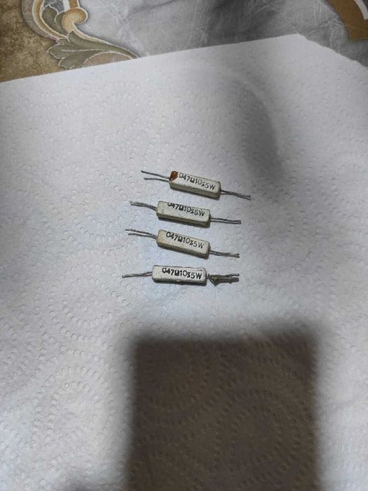 Polski rezystor mocy 0,47ohm 10% 5w