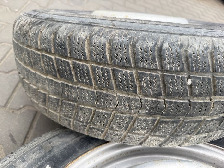 Felga koło opona Iveco Daily 06-24rok model S Pirelli 215/65r16c