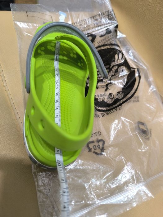 Оригінальні босоніжки сандалі Crocs Crocband Sandal розмір C13 (устілка 19-19.5 см)