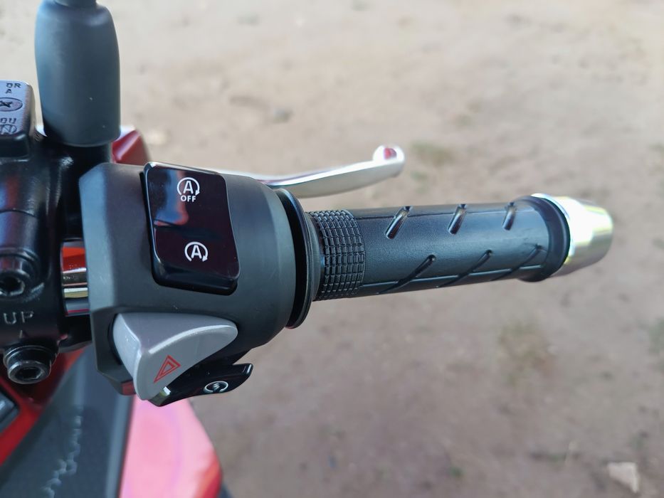 Honda PCX 125 pierwszy właściciel, stan jak z salonu.