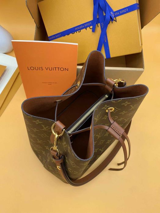 Louis Vuitton NeoNoeMonogram