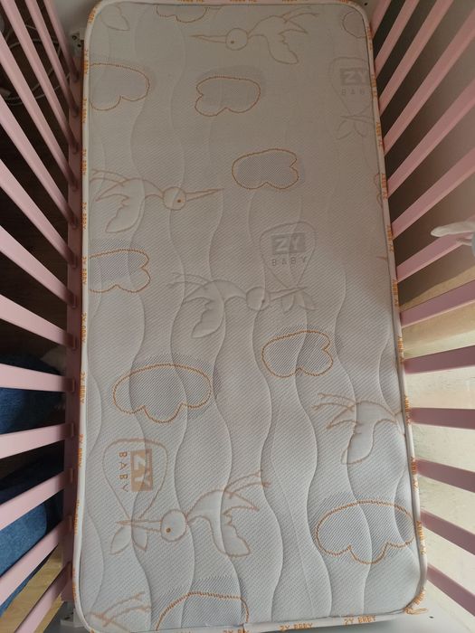 Berço / cama de bebé (sem colchão)